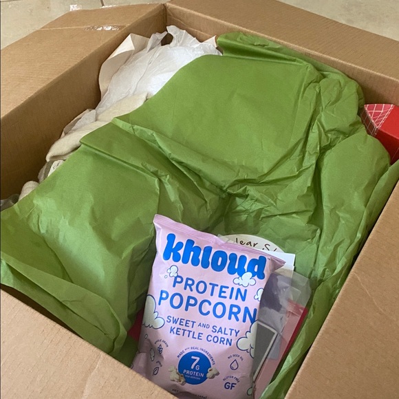 Decorative STRONG Heart Patterned Tape use drill to cut - Picture 2 of 2